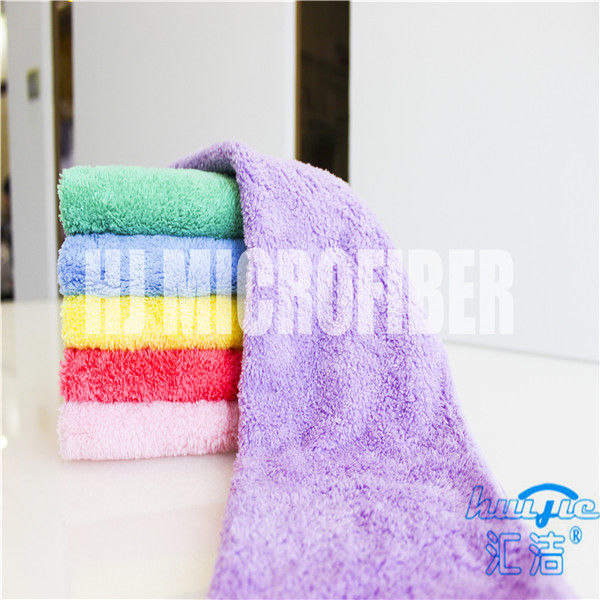 Absorvente super macio super de toalhas de banho de Microfiber da poliamida do poliéster 20% de 80% para a utilização da casa