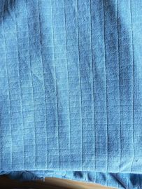 Grade de trama colorida anti-bacteriana 310gsm de pano de limpeza de Microfiber de toalha